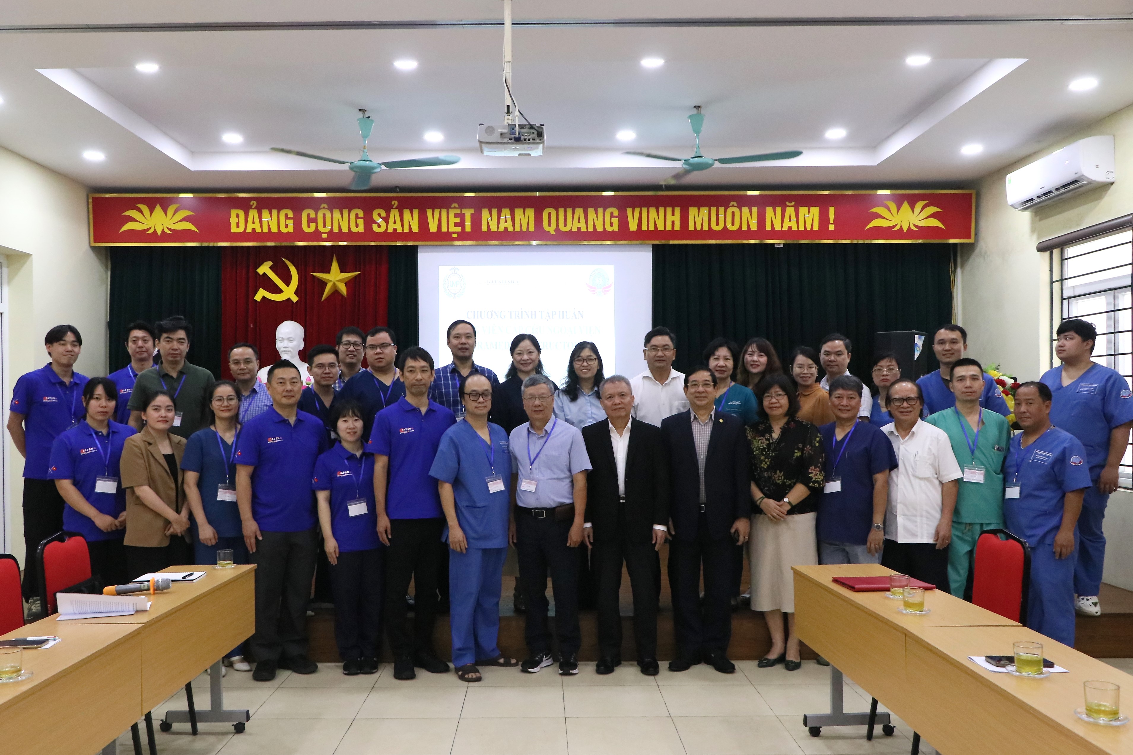 Trường Đại học Y Dược tổ chức thành công Chương trình tập huấn cấp cứu ngoại viện